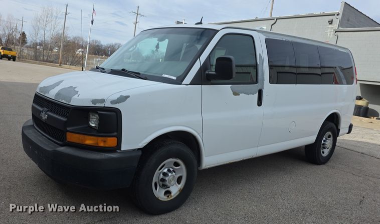 image for item DZ3792 2012 Chevrolet Express van