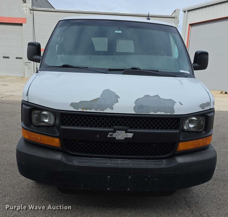 image for item DZ3792 2012 Chevrolet Express van