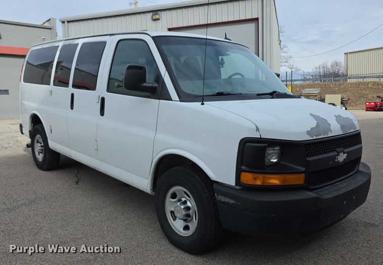 image for item DZ3792 2012 Chevrolet Express van