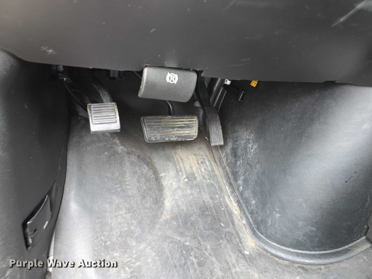 image for item DZ3792 2012 Chevrolet Express van