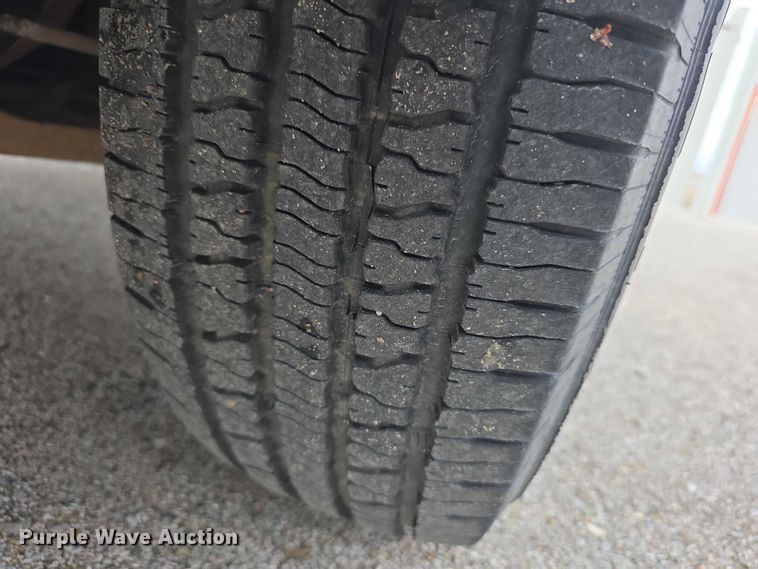 image for item DZ3792 2012 Chevrolet Express van