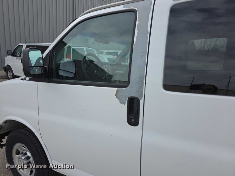 image for item DZ3793 2012 Chevrolet Express van