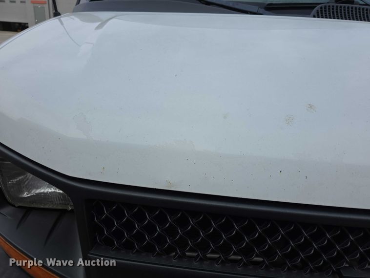 image for item DZ3793 2012 Chevrolet Express van