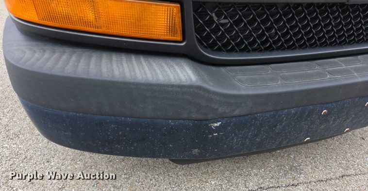 image for item DZ3793 2012 Chevrolet Express van