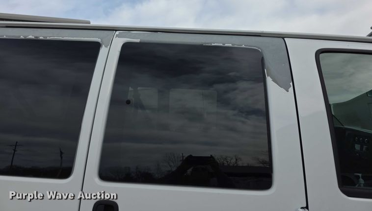 image for item DZ3793 2012 Chevrolet Express van