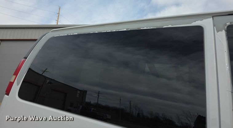 image for item DZ3793 2012 Chevrolet Express van