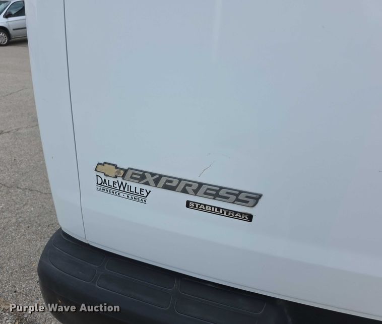 image for item DZ3793 2012 Chevrolet Express van