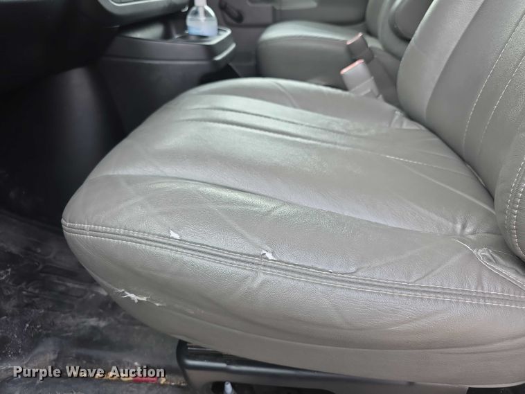 image for item DZ3793 2012 Chevrolet Express van