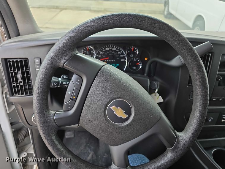 image for item DZ3793 2012 Chevrolet Express van