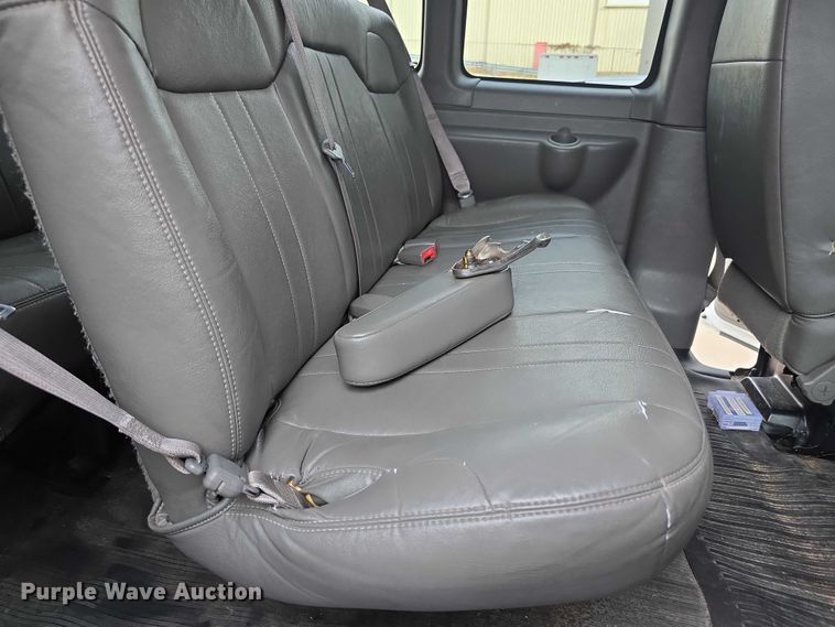 image for item DZ3793 2012 Chevrolet Express van