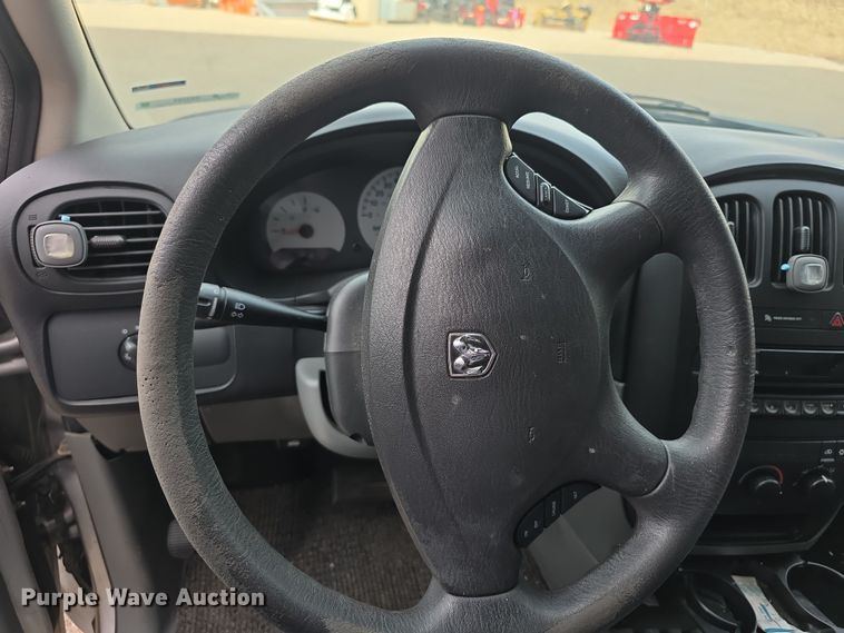 image for item DZ3794 2006 Dodge Grand Caravan C/V van