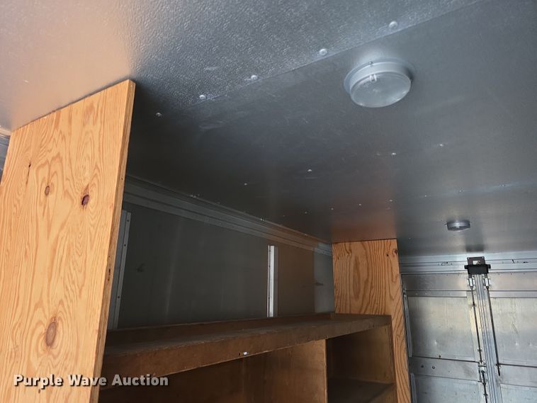 image for item DZ3795 2005 Ford Econoline Utilimaster delivery van