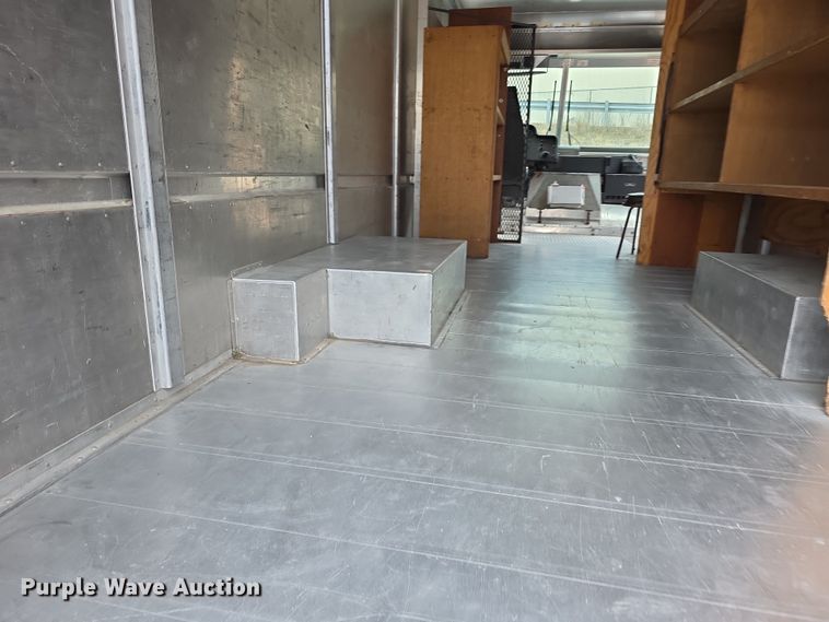 image for item DZ3795 2005 Ford Econoline Utilimaster delivery van