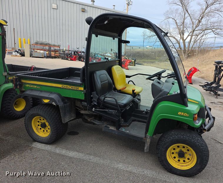 image for item DZ3796 2009 John Deere 850D Gator XUV utility vehicle