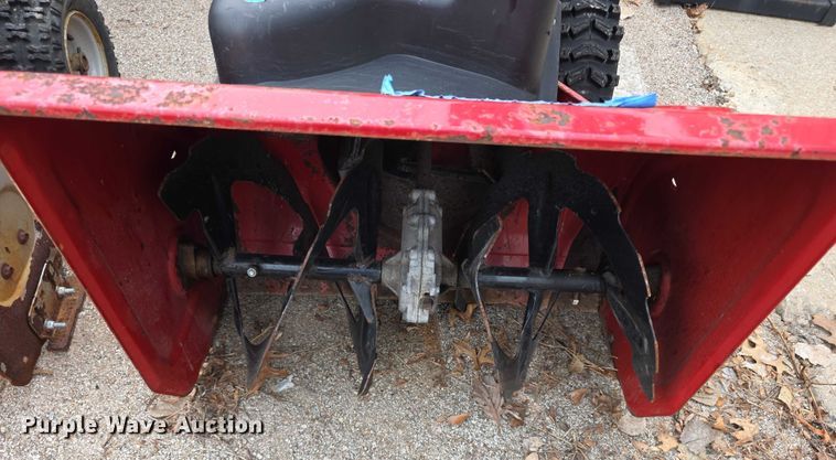 image for item DZ3798 (5) snow blowers