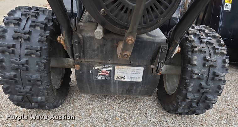 image for item DZ3798 (5) snow blowers