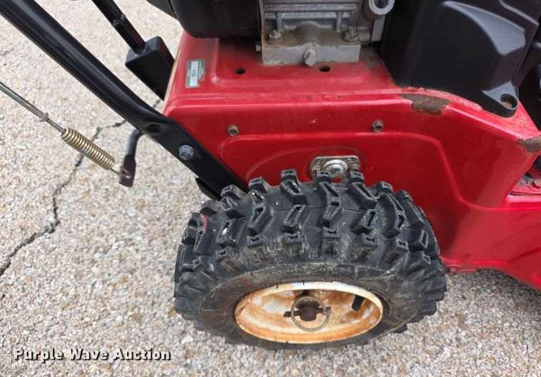 image for item DZ3799 (5) snow blower