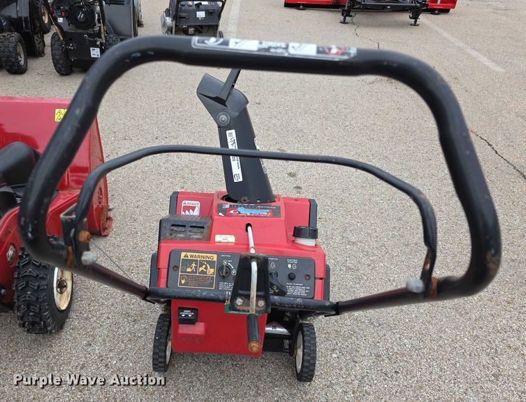 image for item DZ3799 (5) snow blower