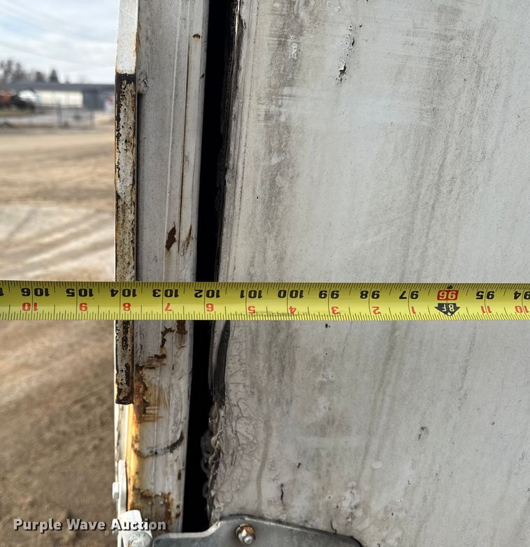 image for item EA2226 1997 Kentucky dry van trailer