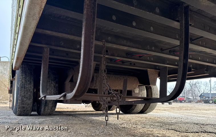 image for item EA2226 1997 Kentucky dry van trailer