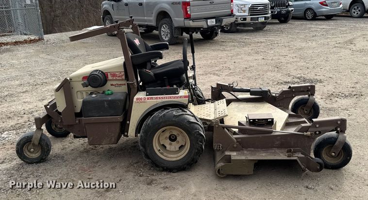 image for item EA2227 Grasshopper 900D ZTR lawn mower