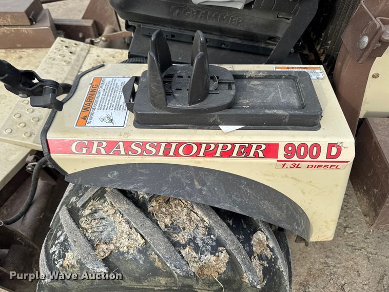 image for item EA2227 Grasshopper 900D ZTR lawn mower