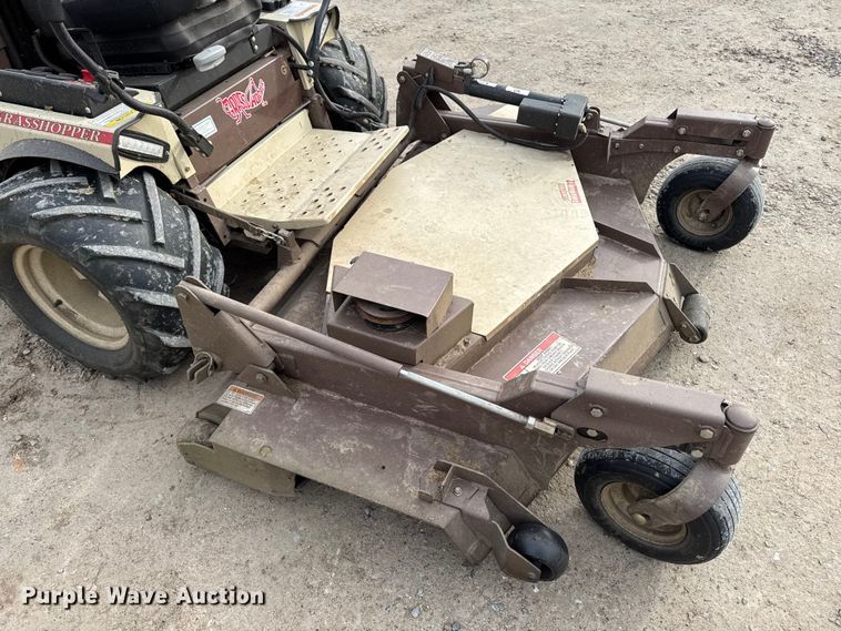 image for item EA2227 Grasshopper 900D ZTR lawn mower