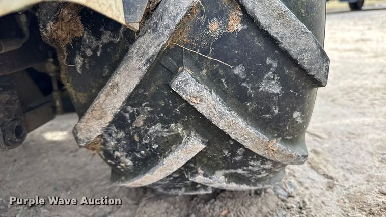 image for item EA2227 Grasshopper 900D ZTR lawn mower