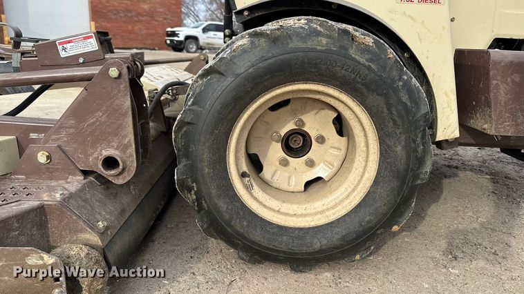 image for item EA2227 Grasshopper 900D ZTR lawn mower