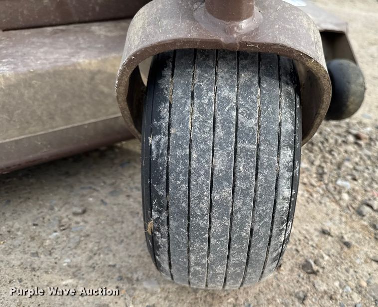 image for item EA2227 Grasshopper 900D ZTR lawn mower