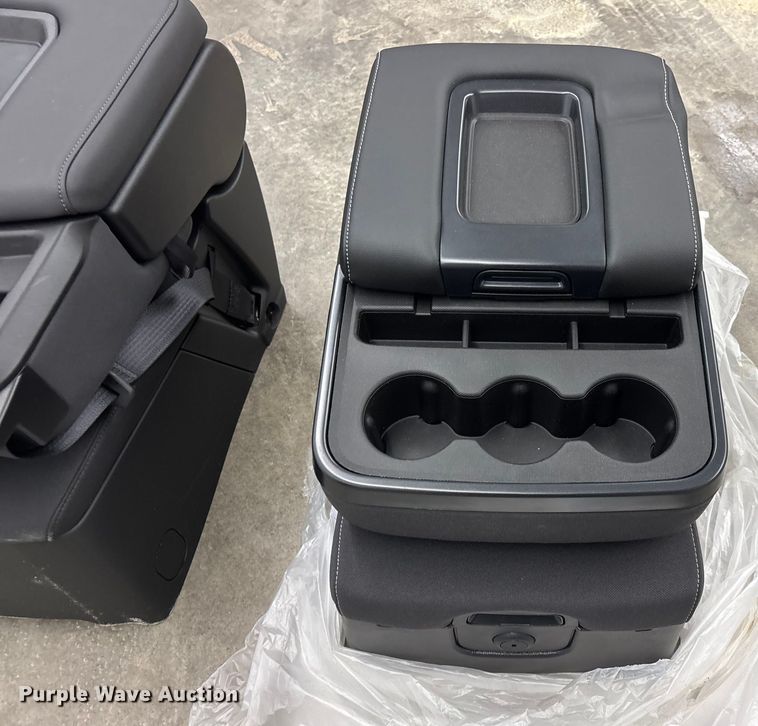 image for item EA2263 Center consoles