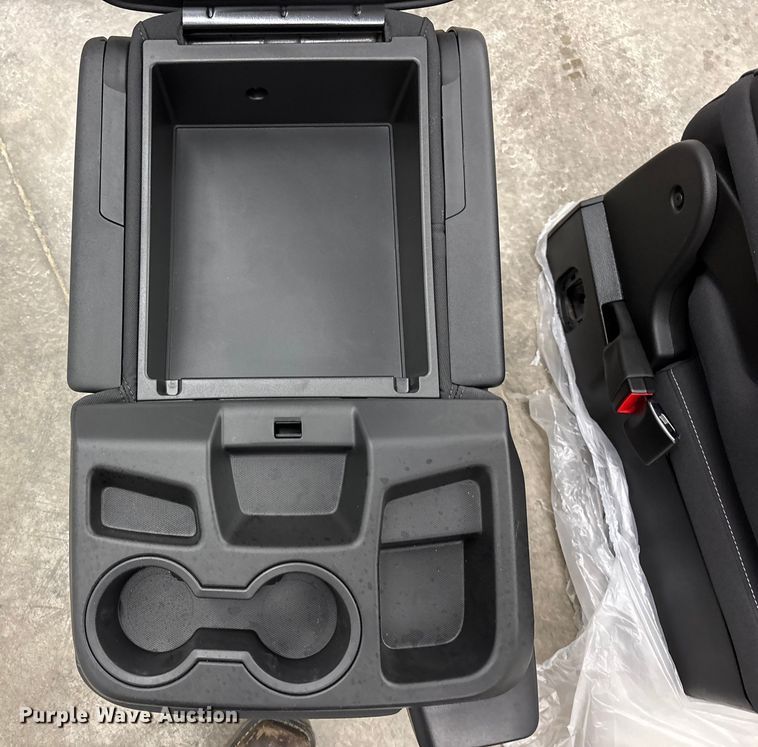 image for item EA2263 Center consoles