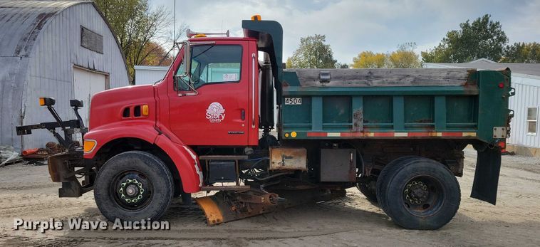 image for item EA2708 2004 Sterling L7500 dump truck