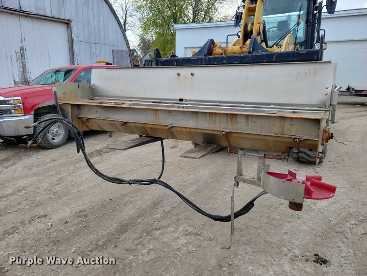 image for item EA2708 2004 Sterling L7500 dump truck