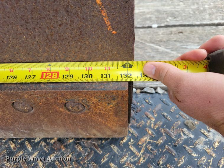 image for item EA2708 2004 Sterling L7500 dump truck