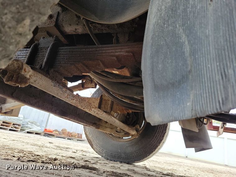 image for item EA2708 2004 Sterling L7500 dump truck