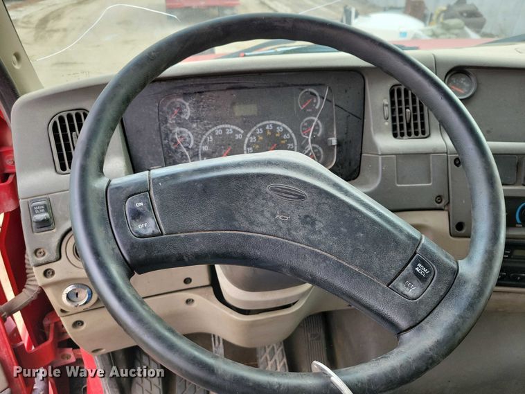 image for item EA2708 2004 Sterling L7500 dump truck