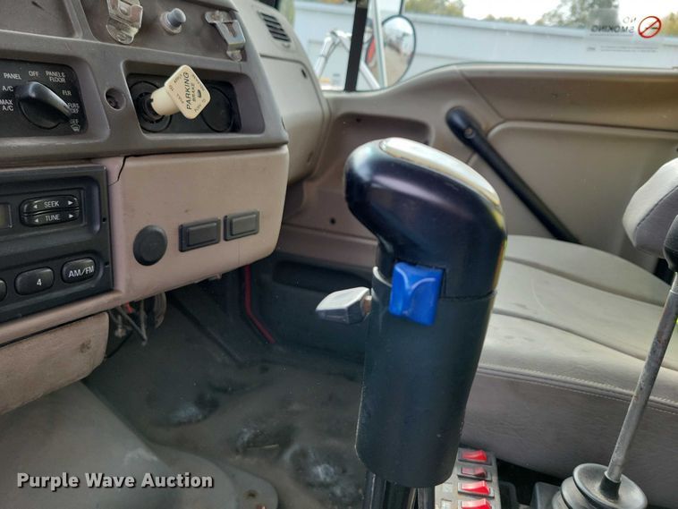 image for item EA2708 2004 Sterling L7500 dump truck