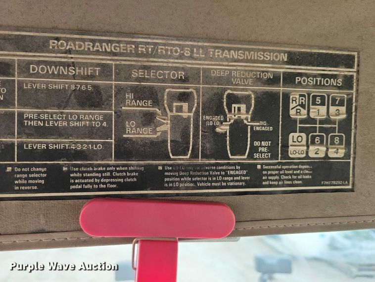 image for item EA2708 2004 Sterling L7500 dump truck