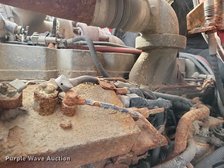 image for item EA2708 2004 Sterling L7500 dump truck