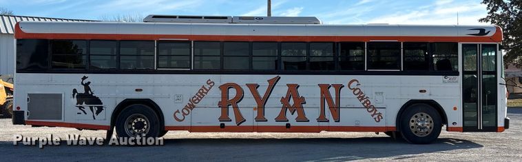 image for item EA7872 2014 Blue Bird All American school bus