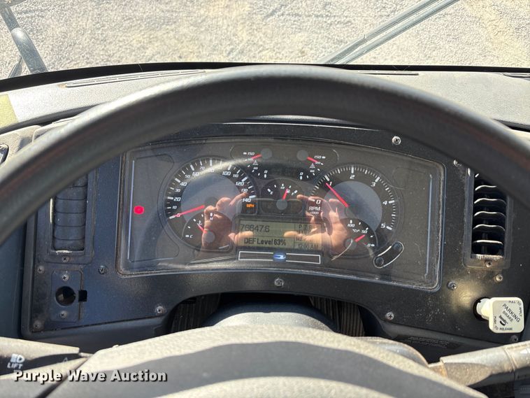 image for item EA7872 2014 Blue Bird All American school bus