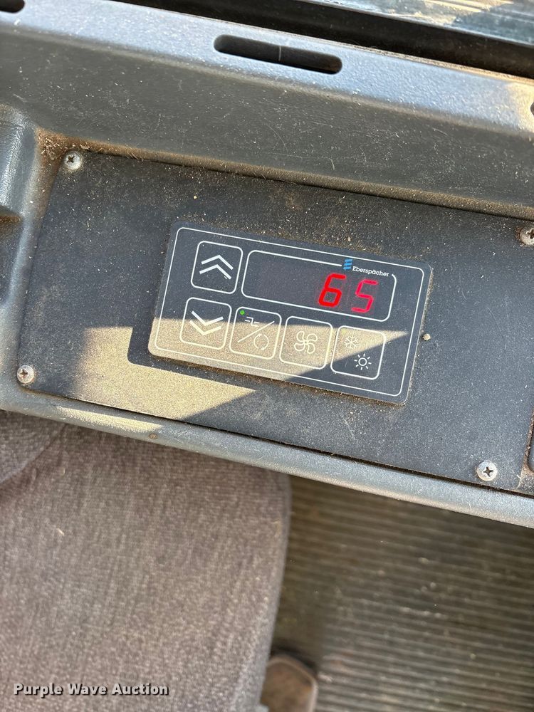 image for item EA7872 2014 Blue Bird All American school bus