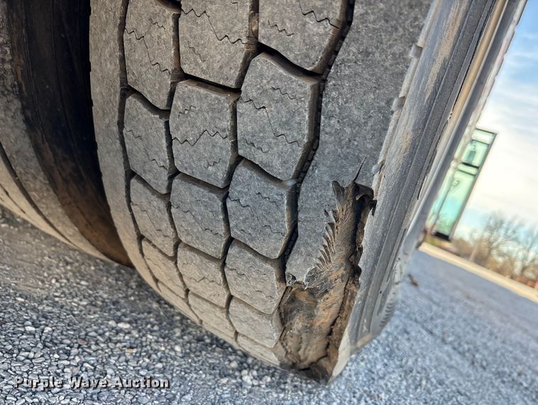 image for item EA7872 2014 Blue Bird All American school bus