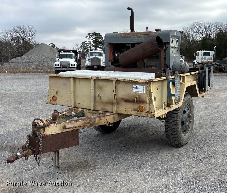 image for item EA7902 Welding trailer