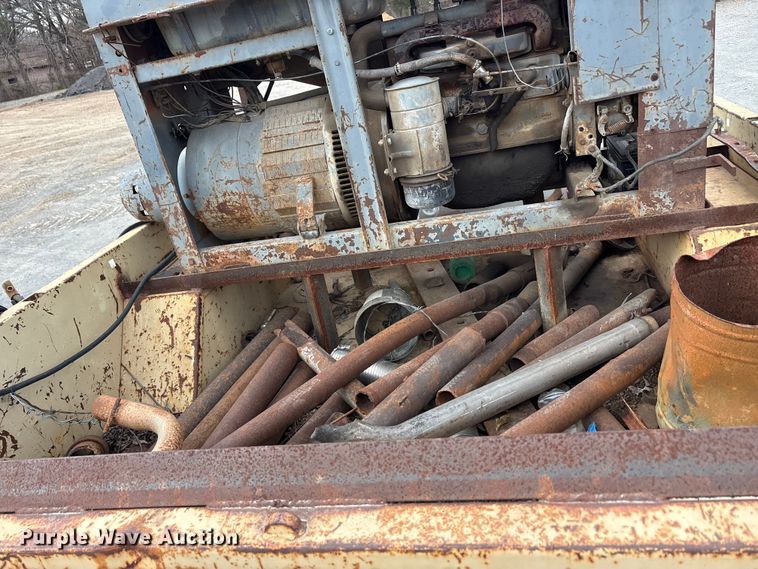 image for item EA7902 Welding trailer