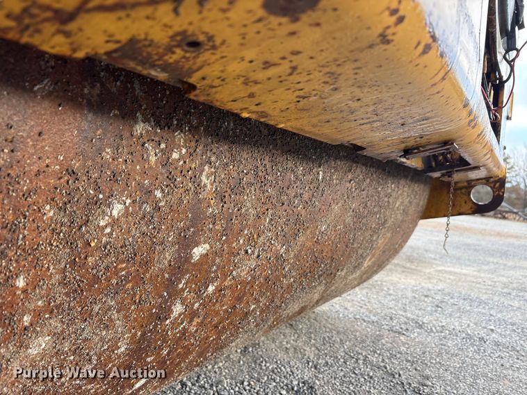 image for item EA7903 1996 Caterpillar CB-534C double drum vibratory roller