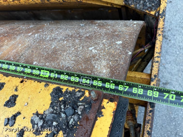 image for item EA7903 1996 Caterpillar CB-534C double drum vibratory roller