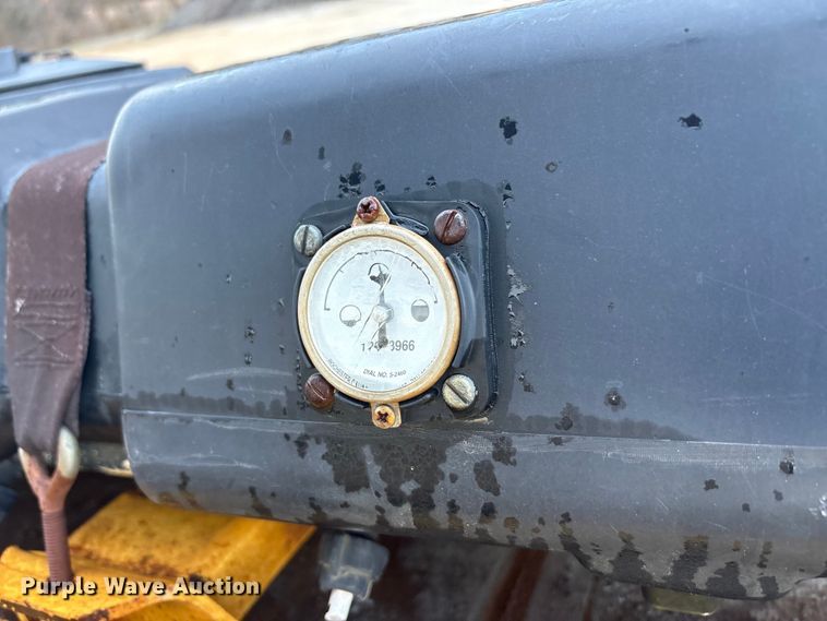 image for item EA7903 1996 Caterpillar CB-534C double drum vibratory roller