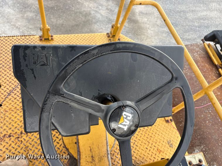 image for item EA7903 1996 Caterpillar CB-534C double drum vibratory roller